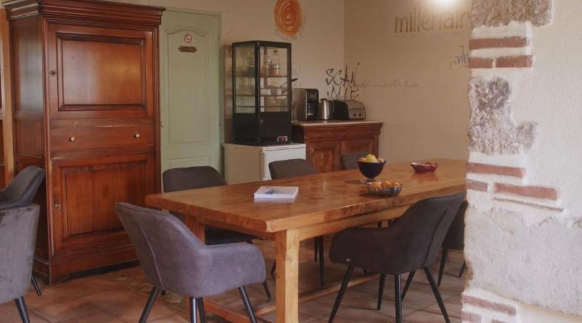 Chambres et Table d'hôtes Cerviña Châteauneuf-sur-Loire Exterior foto