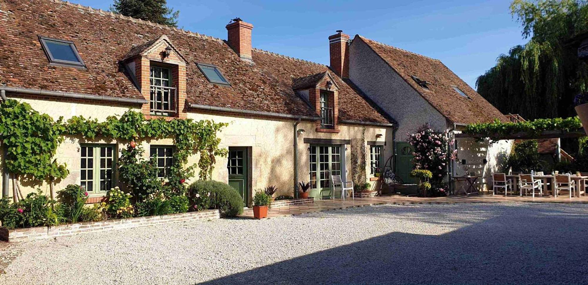 Chambres et Table d'hôtes Cerviña Châteauneuf-sur-Loire Exterior foto
