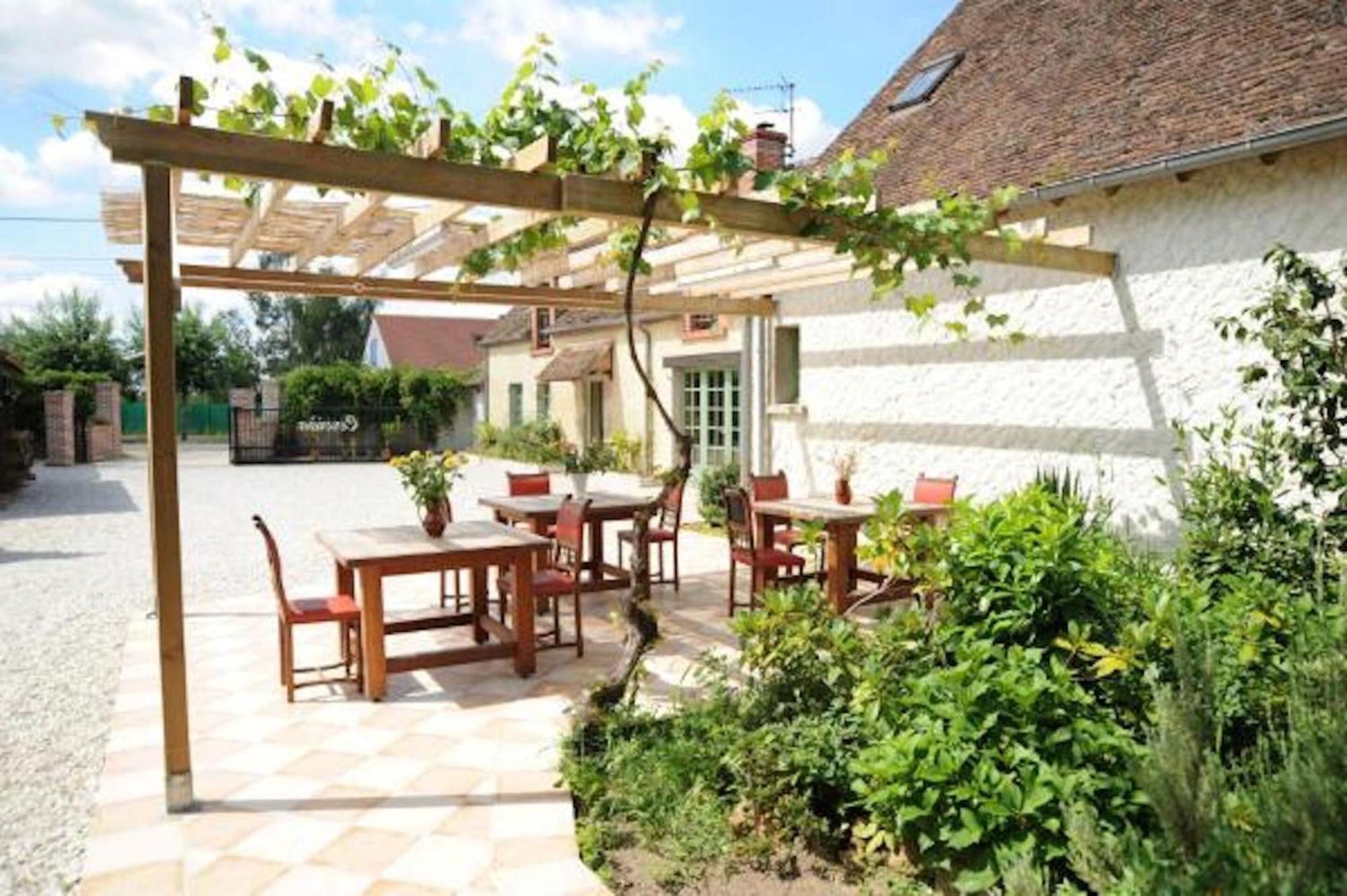 Chambres et Table d'hôtes Cerviña Châteauneuf-sur-Loire Exterior foto