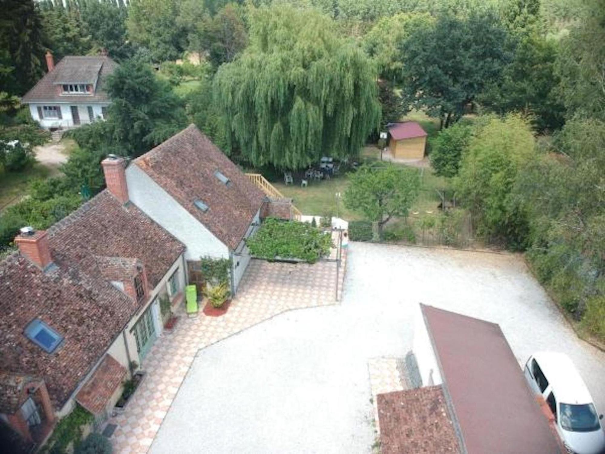 Chambres et Table d'hôtes Cerviña Châteauneuf-sur-Loire Exterior foto